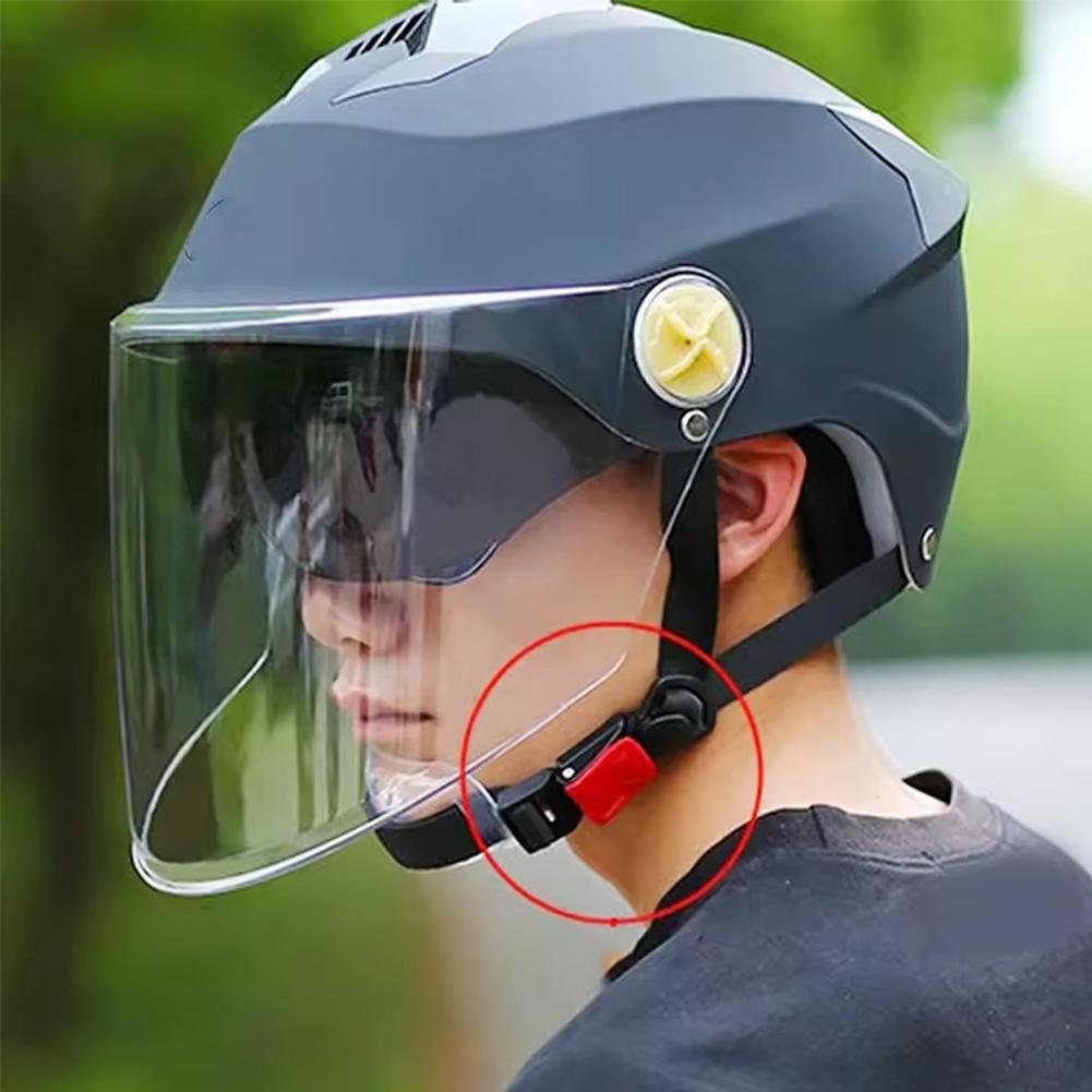 Universal Motorcycle Helmet Ch - огляд і ціна Quick Release Buckle Motorcycle Helmet